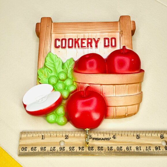 Vintage 1982 Miller Studio COOKERY DO Chalkware Wall Hanging Plaque with Hook - Picture 7 of 10